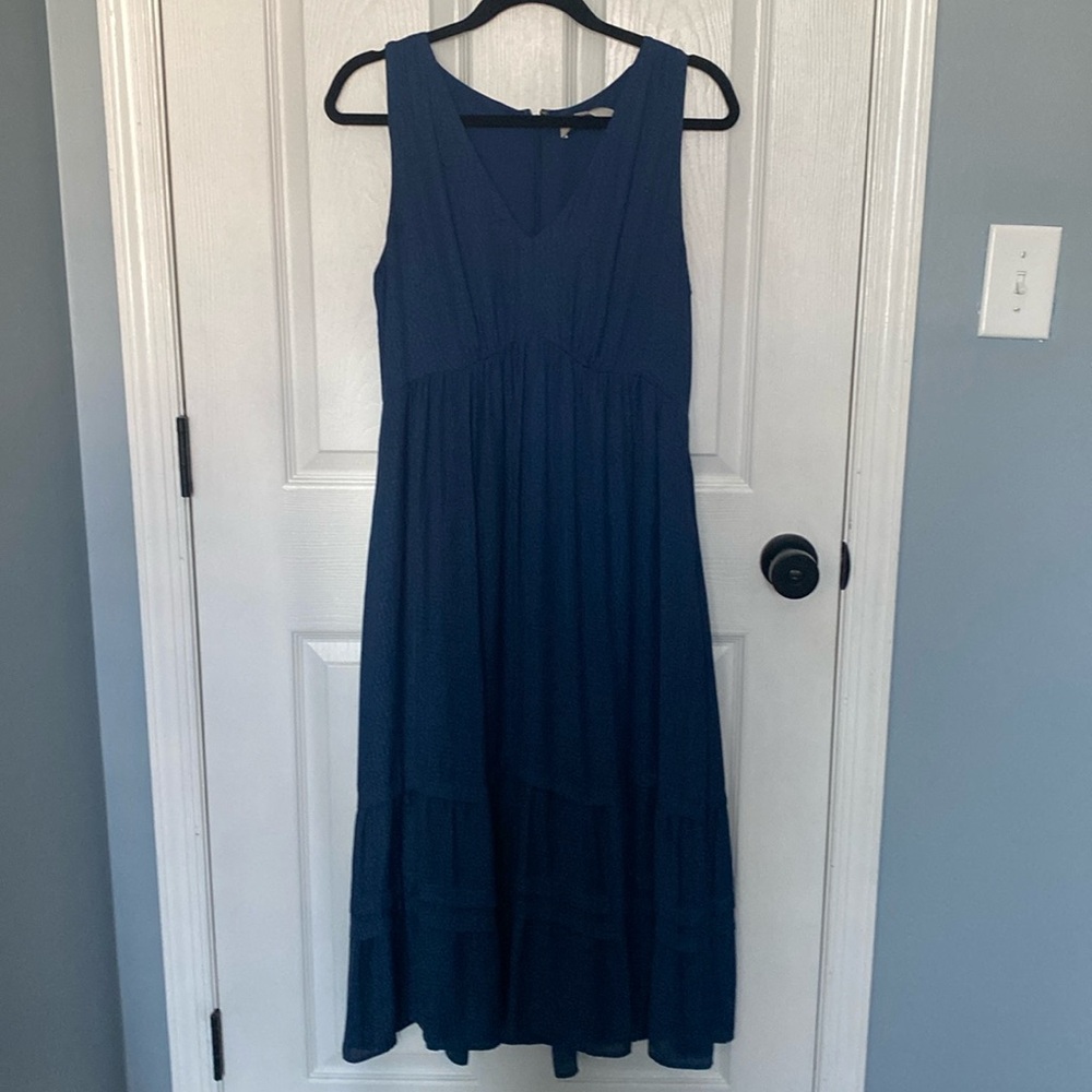 Classy blue sleeveless vneck dress from LOFT.